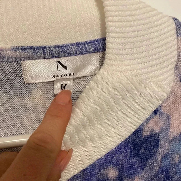 Natori batwing top - Picture 3 of 4